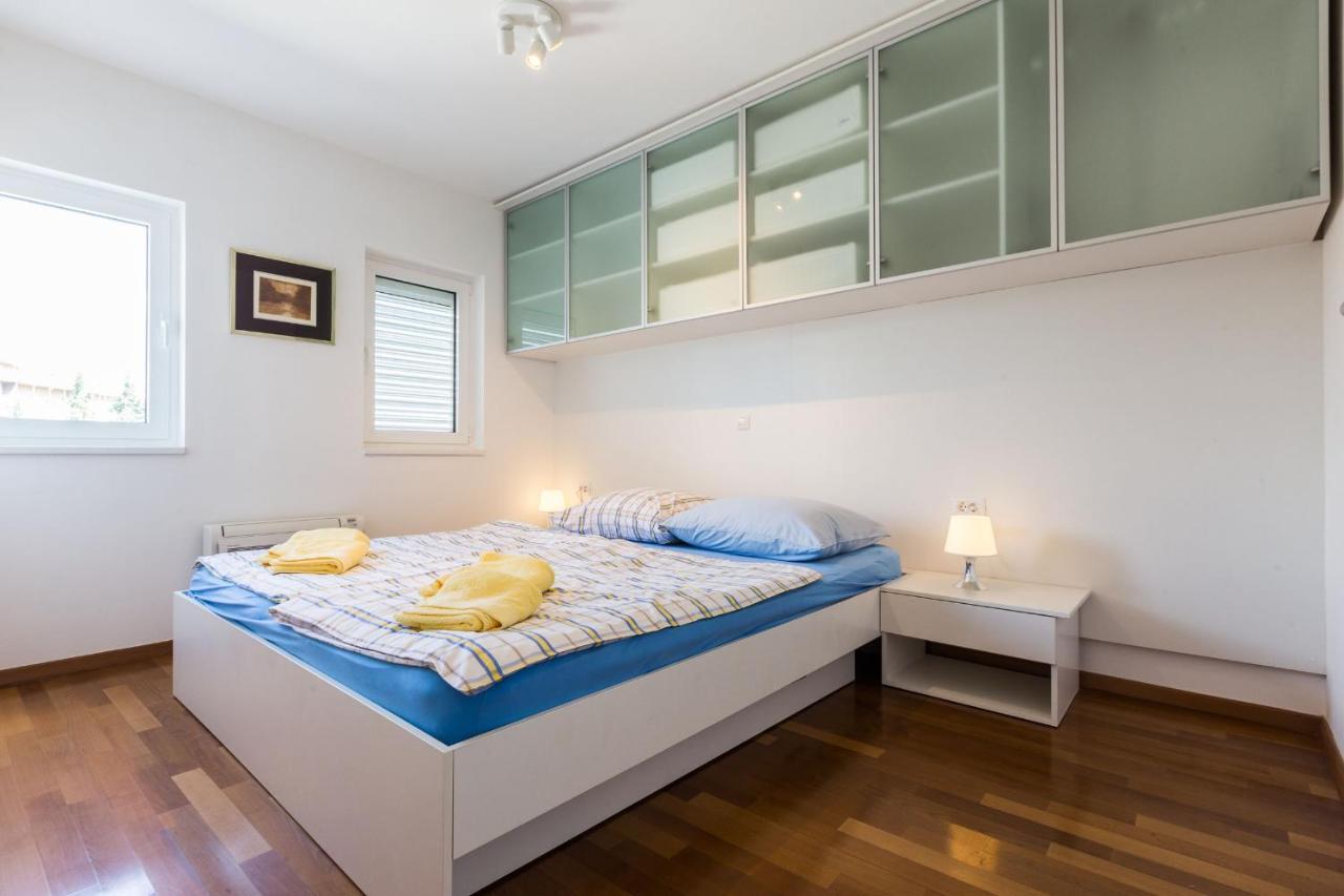 Hoplite 2Br Apartment With Free Parking Zadar Dış mekan fotoğraf